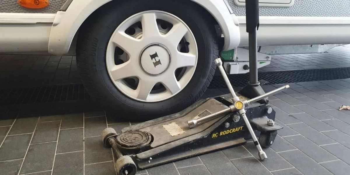 Reifen für Wohnwagen: Wichtige Tipps für Sicherheit und Auswahl