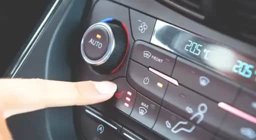 Kühlflüssigkeit Auto Klimaanlage: So vermeiden Sie teure Schäden