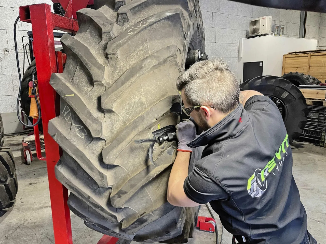 Reifen reparatur: So vermeiden Sie teure Schäden und Kosten